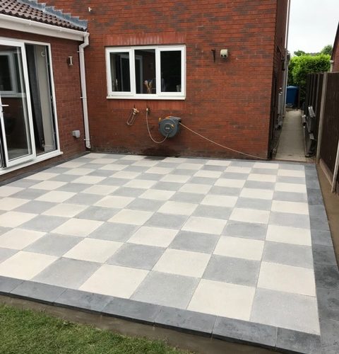 Paving Slabbed Patio